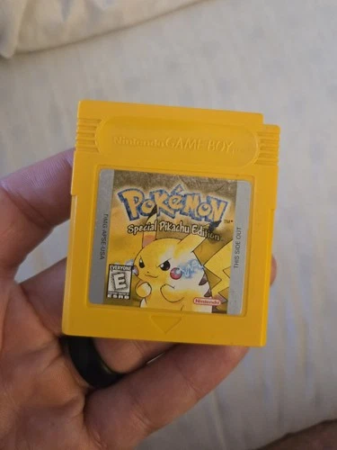Pokemon Yellow Version (Nintendo Game Boy 1999) Authentic Tested (NO SAVING)