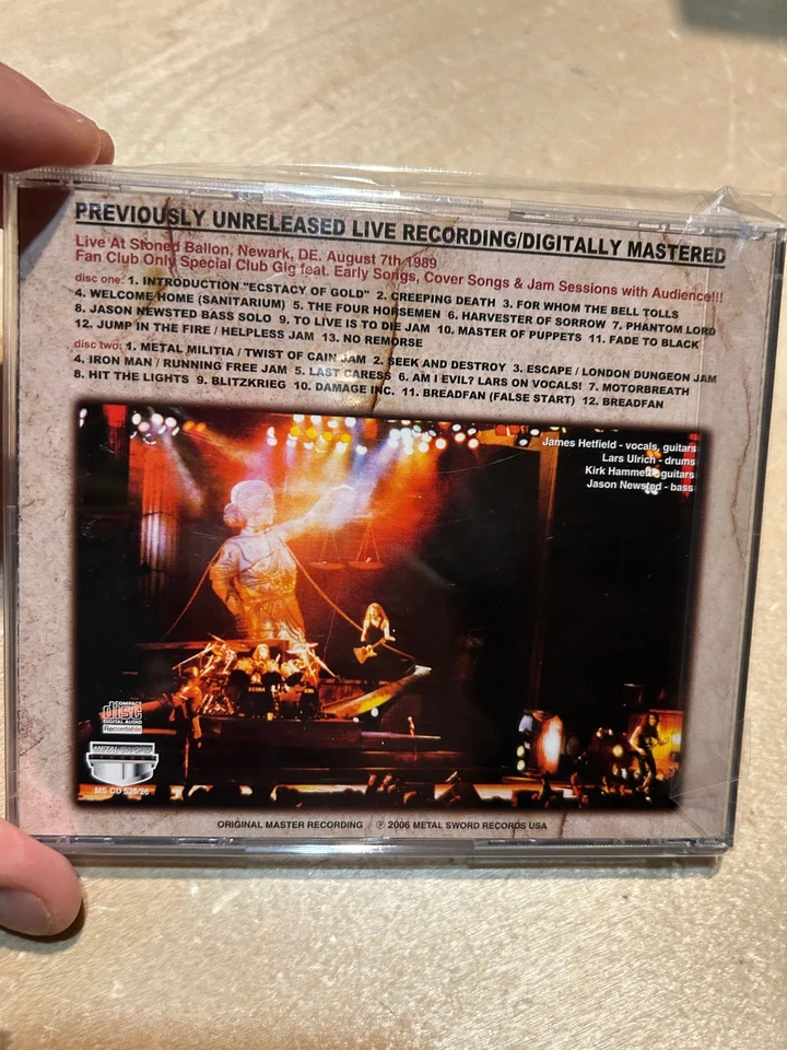 METALLICA -"Damaged Justice /Heads" World Tour Limited Edition japan import - Bild 3 von 3