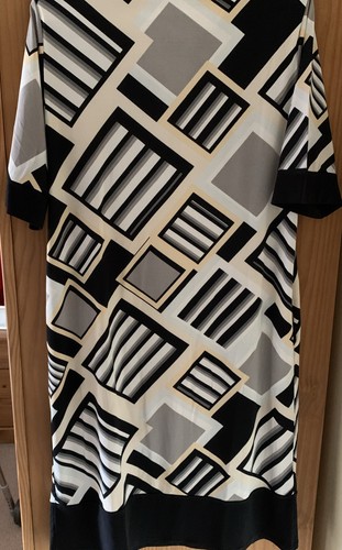 Excellent Condition Elegant M&Co Midi Dress Multi Coloured Size 12 - Picture 2 of 2
