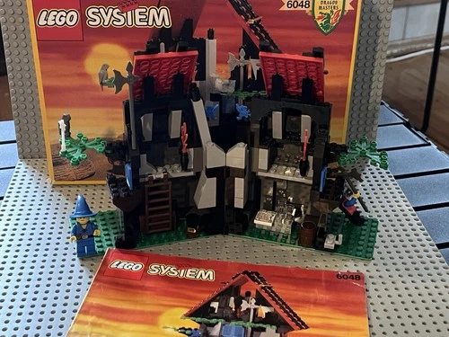 LEGO Castle: Majisto's Magical Workshop (6048) Vintage 99% Complete W/ Box & Ins