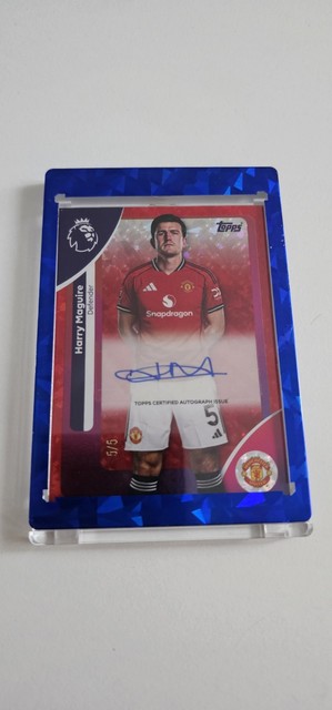 Topps Premier League 2026 - Harry Maguire Manchester United Red Autograph 5/5