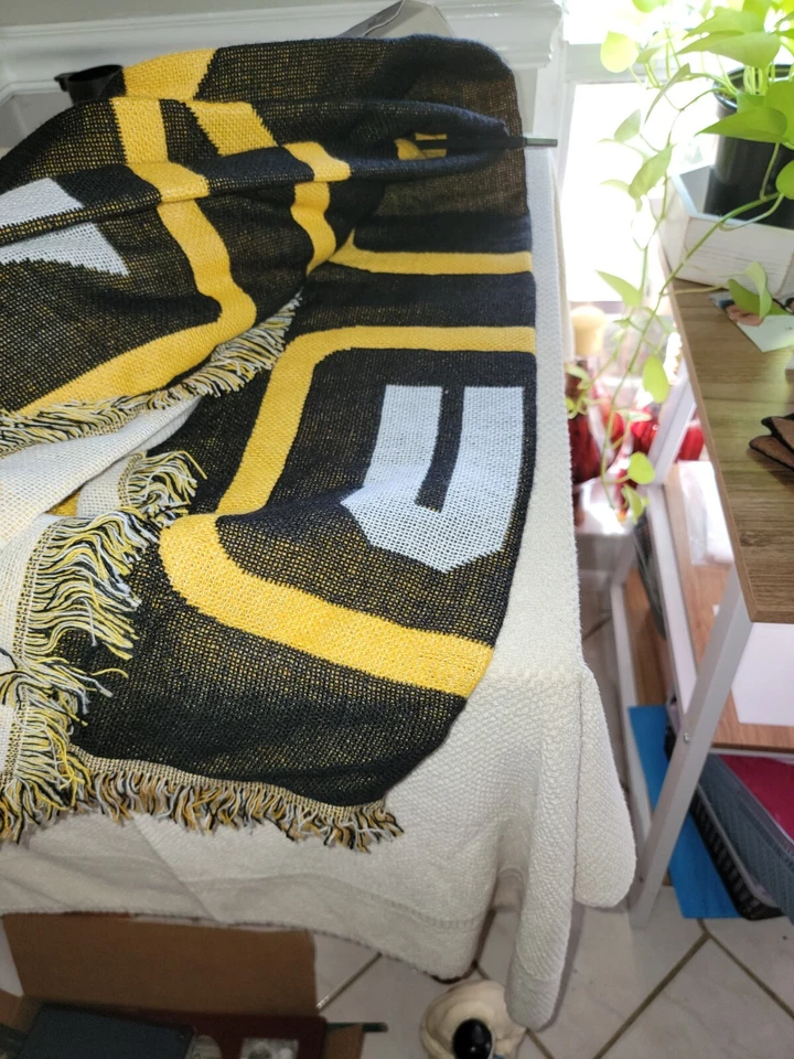 New US Army Star Armed Forces ARMY STRONG  Throw Gift Blanket Military USA 40/60 - Image 4 of 4