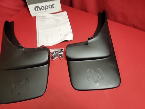 NOS MOPAR T300 RAM SPLASH 82205854 - Picture 2 of 7
