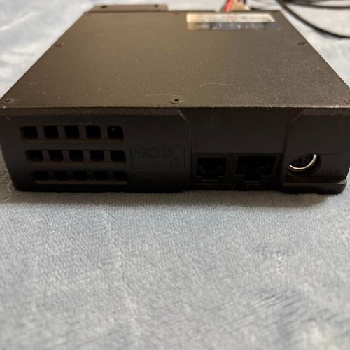 Odbiornik-odbiornik Junk ICOM IC-2720 20W - Zdjęcie 2 z 3