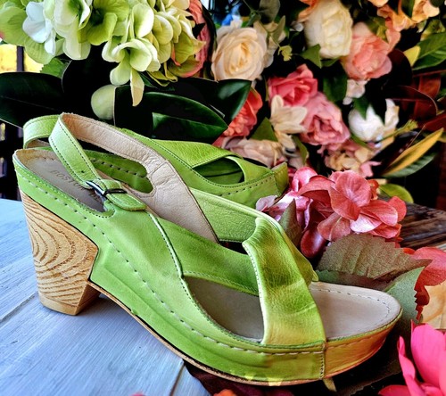 BOSTON BELLE Vibrant Lime Green Leather Slingback Heels 41 / 9.5 - Picture 4 of 14