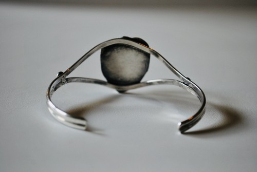 Dainty OLD PAWN Vintage Navajo Sterling Silver TURQUOISE Traditional Bracelet - Picture 4 of 7