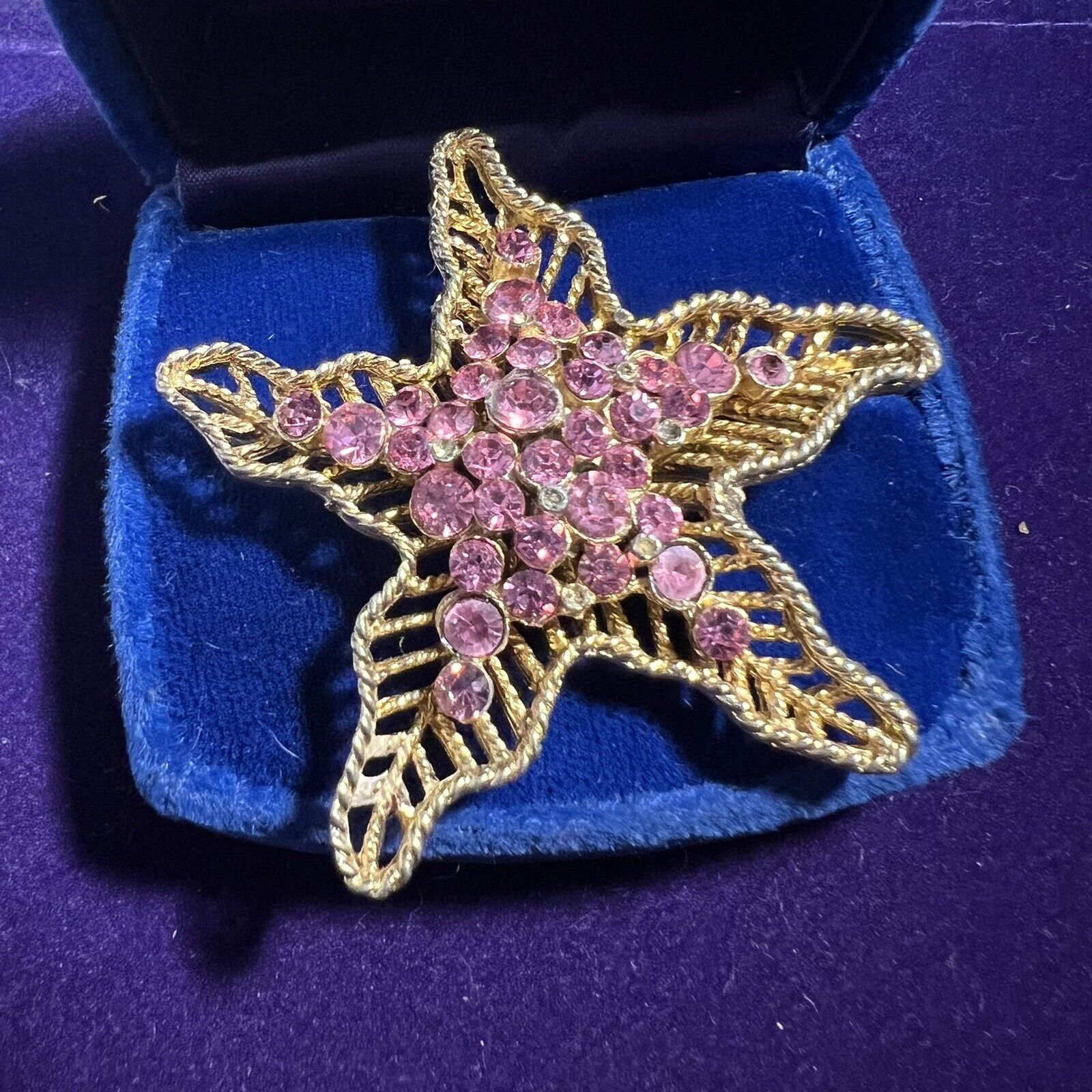 Picture 1 of 1