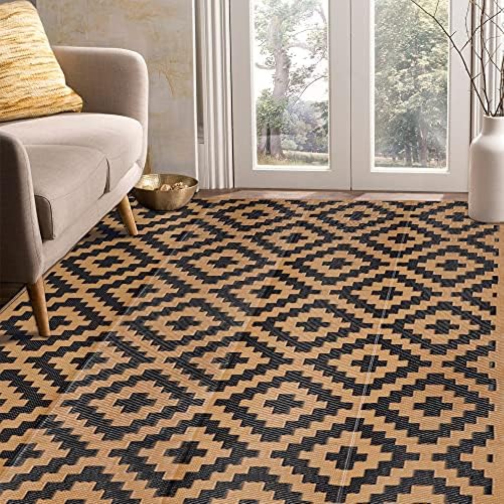 Tappeto Moderno SAND MINE Reversibile: Soluzione d'Arredo per Terrazza e RV