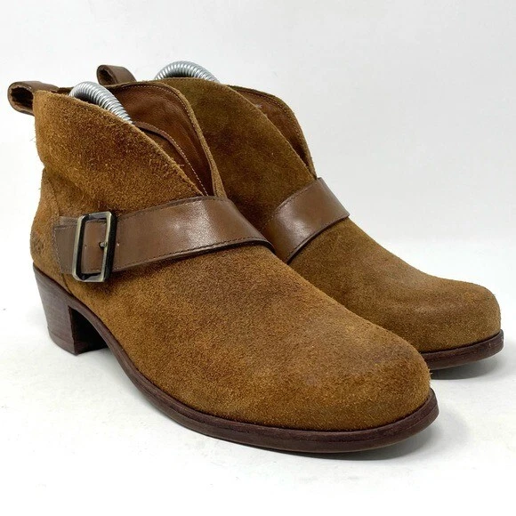 Ugg wright top belted ankle boots