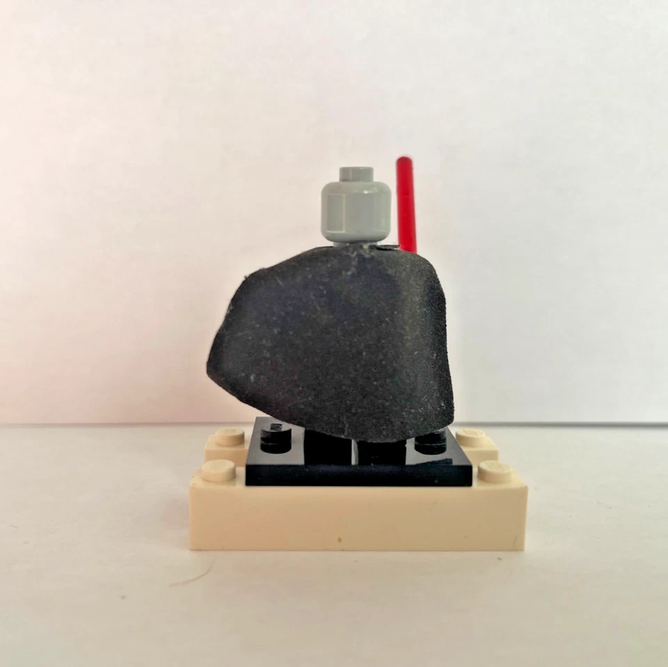 Lego Star Wars Minifigure Dark Vador (Set 8017) - Photo 3/3