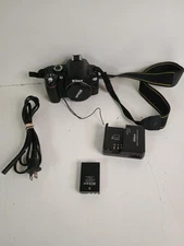 NIKON D60 10.2MP DIGITAL SLR  CAMERA (READ DESCRIPTION) (P24026485)