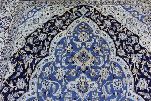 FINE PERSIAN NAIN CARPET WOOL AND SILK, EXCELLENT DRAWING 322 X 195 CM - Picture 10 of 14