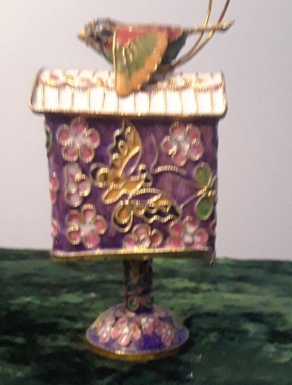 Picture 4 of 5