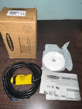 NEW BANNER SM2A312LP-18898  MINI BEAM SENSOR WITH REFLECTOR  B327