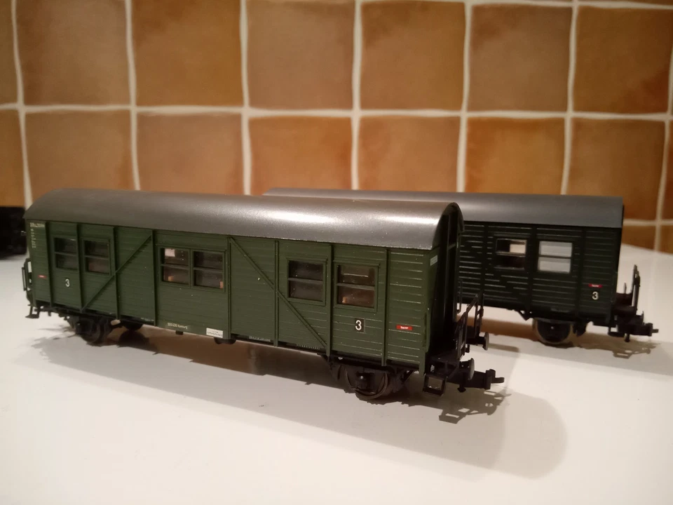 lot de voitures voyageurs anciennes roco, ho, kleinbahn,jouef - Photo 2/4