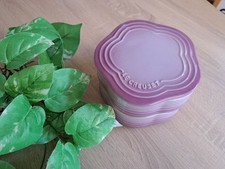 مقتنيات Creuset Flower