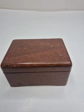 Vtg Plays "It's a Small World" Wooden Wind up Music Box Sankyo Musical Movement