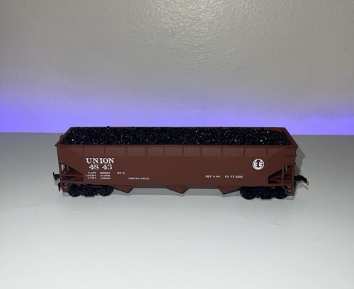 Tolva offset Roundhouse HO 3 bahías — Union #4843 con carga | Zustand: Used