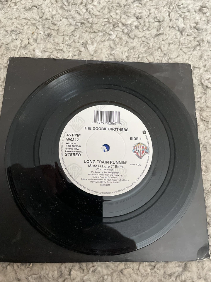 The Doobie Brothers - Long Train Running’ 7” Black Vinyl Single Warner Brothers - Image 4 of 4