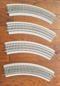 used lionel fastrack