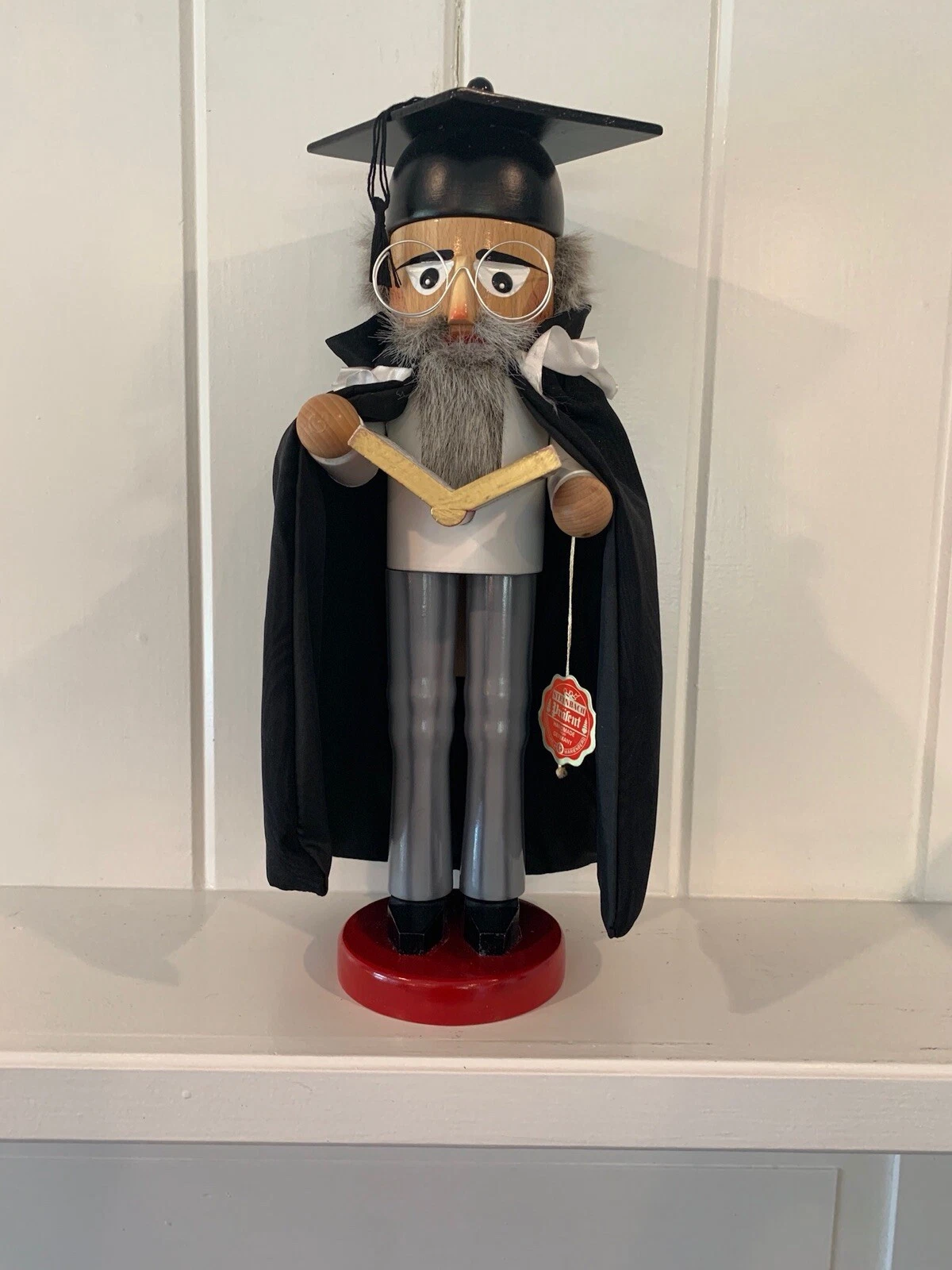 STEINBACH "NEW DOCTOR GRADUATE" NUTCRACKER S878