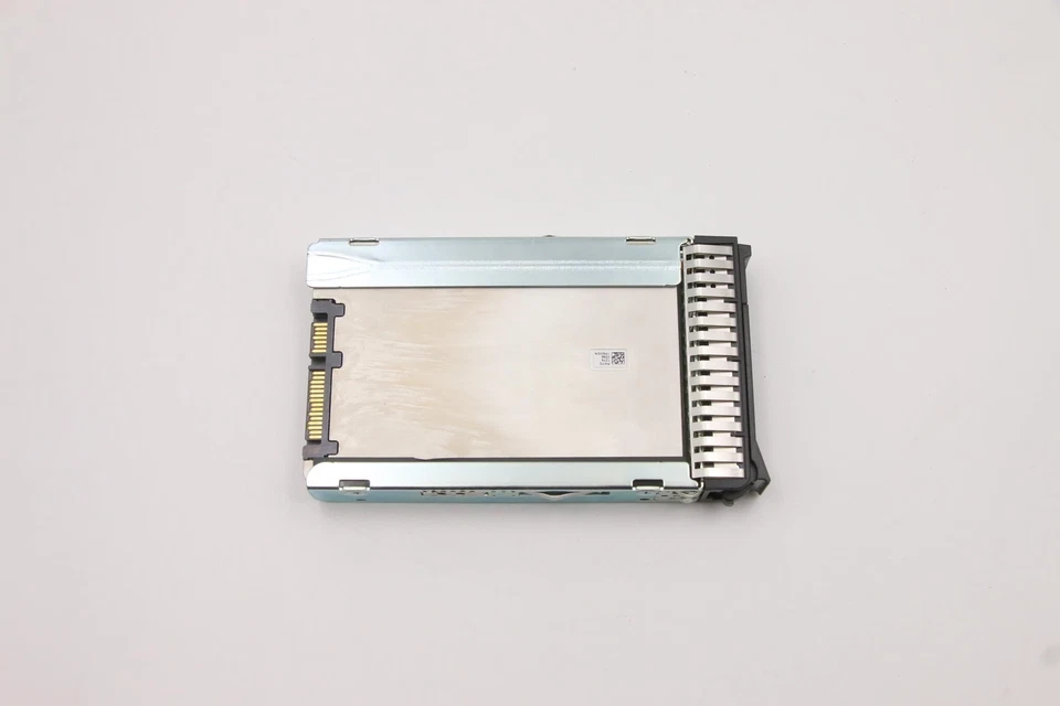 Lenovo 00FN268 00FN269 00FN272 1.6TB Enterprise Mainstream SATA G3HS 2.5" SSD - Image 3 of 4