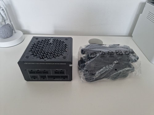 Corsair RM1000e Power Module + Gold Fully Modular ATX Power Supply – RMe Series - Photo 5/5