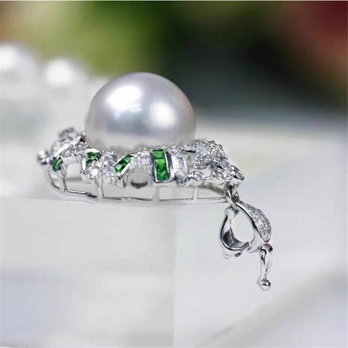 Gorgeous 11-12mm AAAA South Sea White Pearl Stud Pendant 925s FREE Necklace - Picture 6 of 6