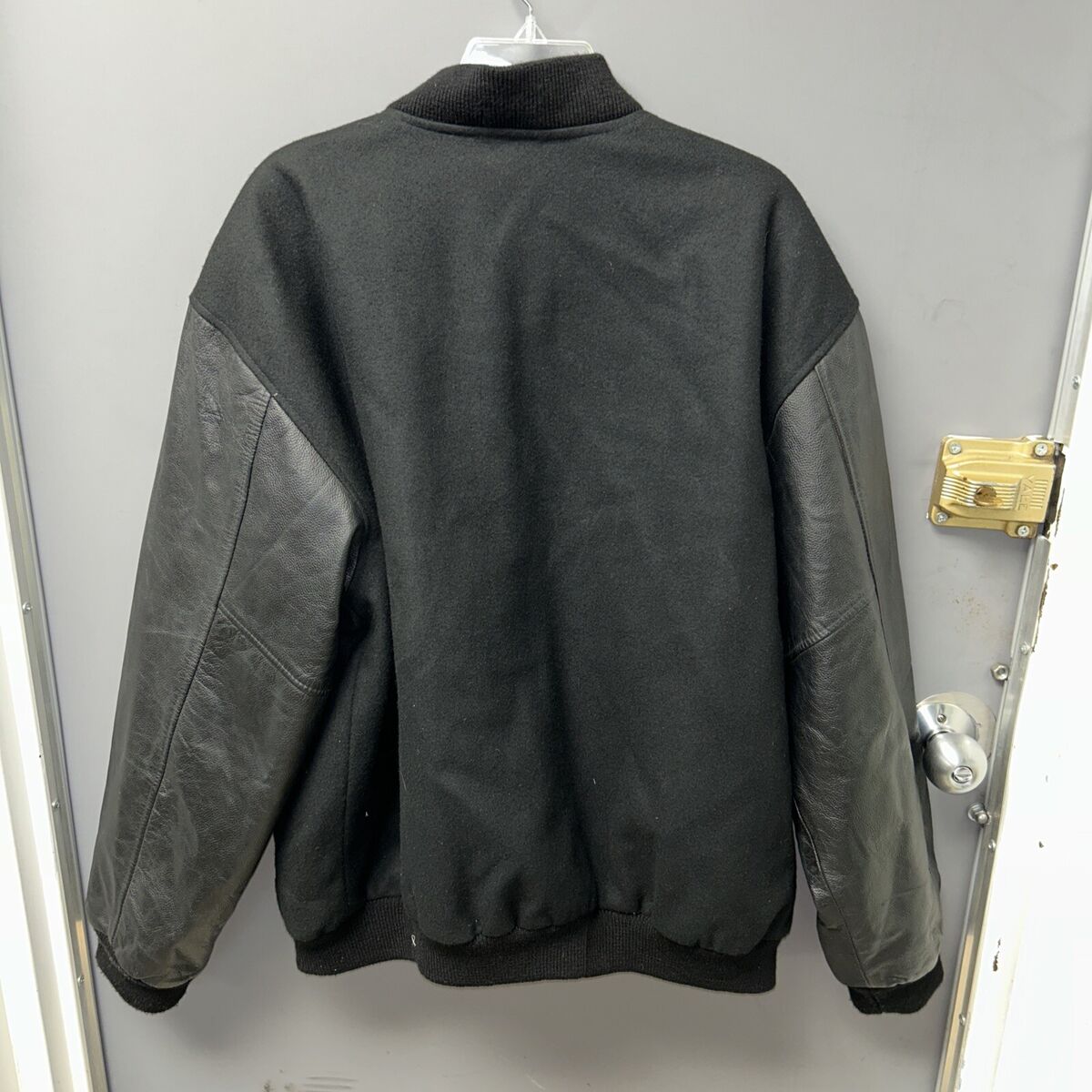 VINTAGE MERCEDES BENZ VARSITY JACKET SIZE LARGE WOOL/LEATHER IMPOSSIBLE TO FIND! | eBay VINTAGE MERCEDES BENZ VARSITY JACKET SIZE LARGE WOOL/LEATHER IMPOSSIBLE TO FIND! | eBay
