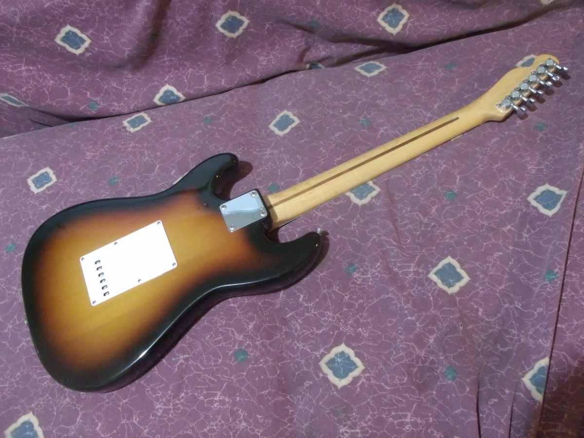Vintage 1983 Squier Fender Japan Bullet 1 stratocaster SQ w Vintage 1983 Squier Fender Japan Bullet 1 stratocaster SQ w