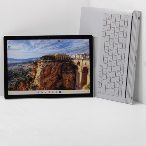 Microsoft Surface Book 2 Windows 11 Pro 13.5 in Intel i7 8650U 8GB 256GB SSD - Picture 2 of 14