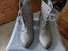 Grey Faux Leather Lace up Ankle Boots Size 40