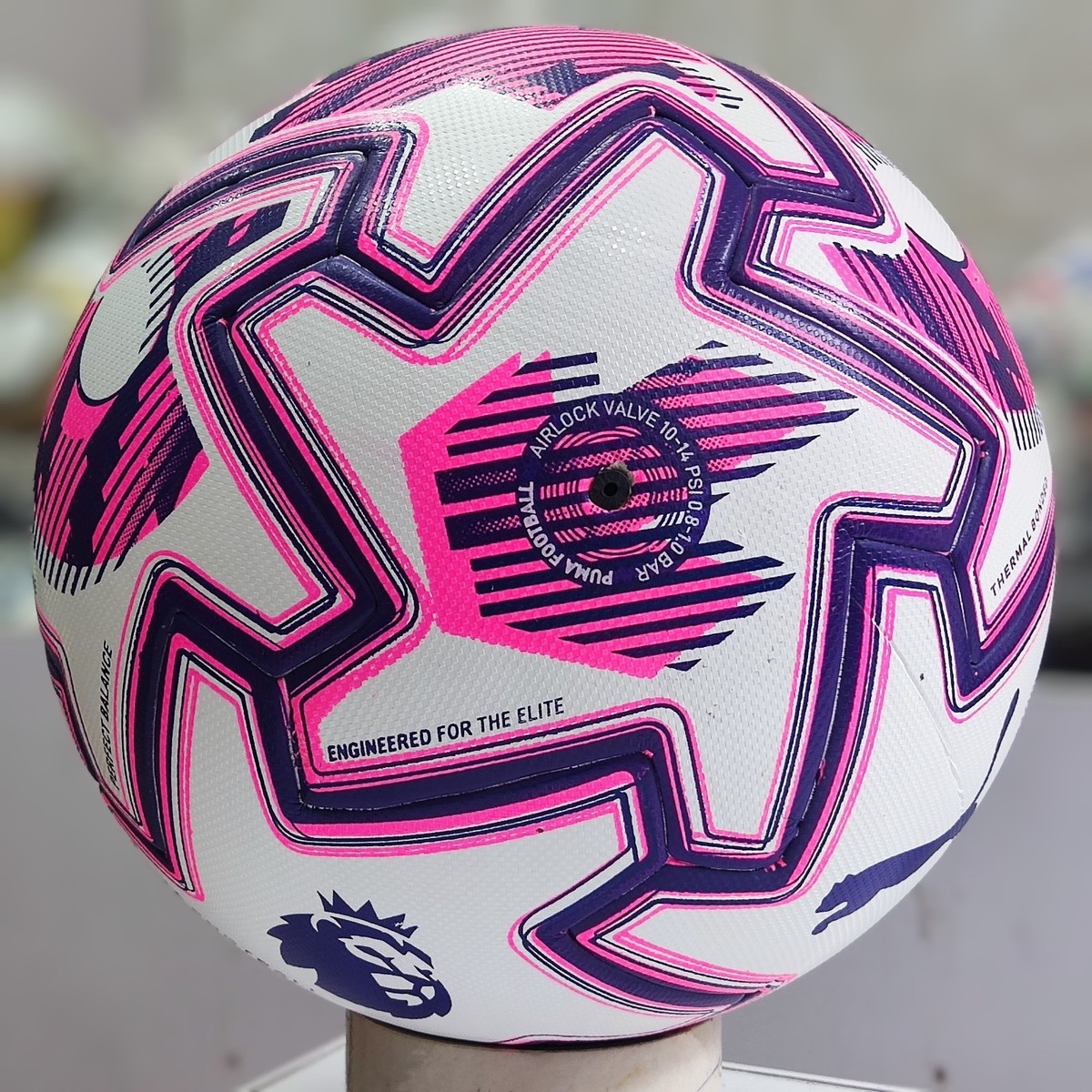 PUMA Orbita Ultimate Premier League 25/26 Match Ball – EPL