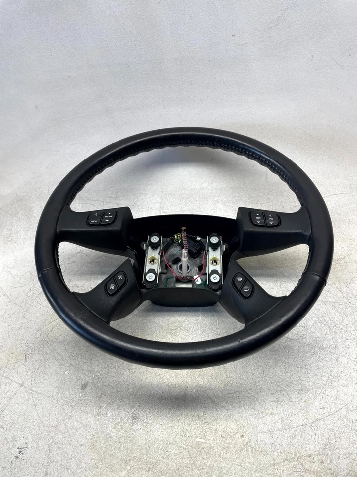 2003-2007 GMC Sierra 1500/2500/3500 Steering Wheel Black Cruise Audio OEM - Image 3 of 4