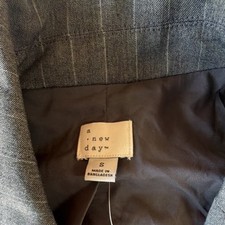 A New Day Gray Pinstripe Double-Breasted Notch Lapel Lined Blazer S