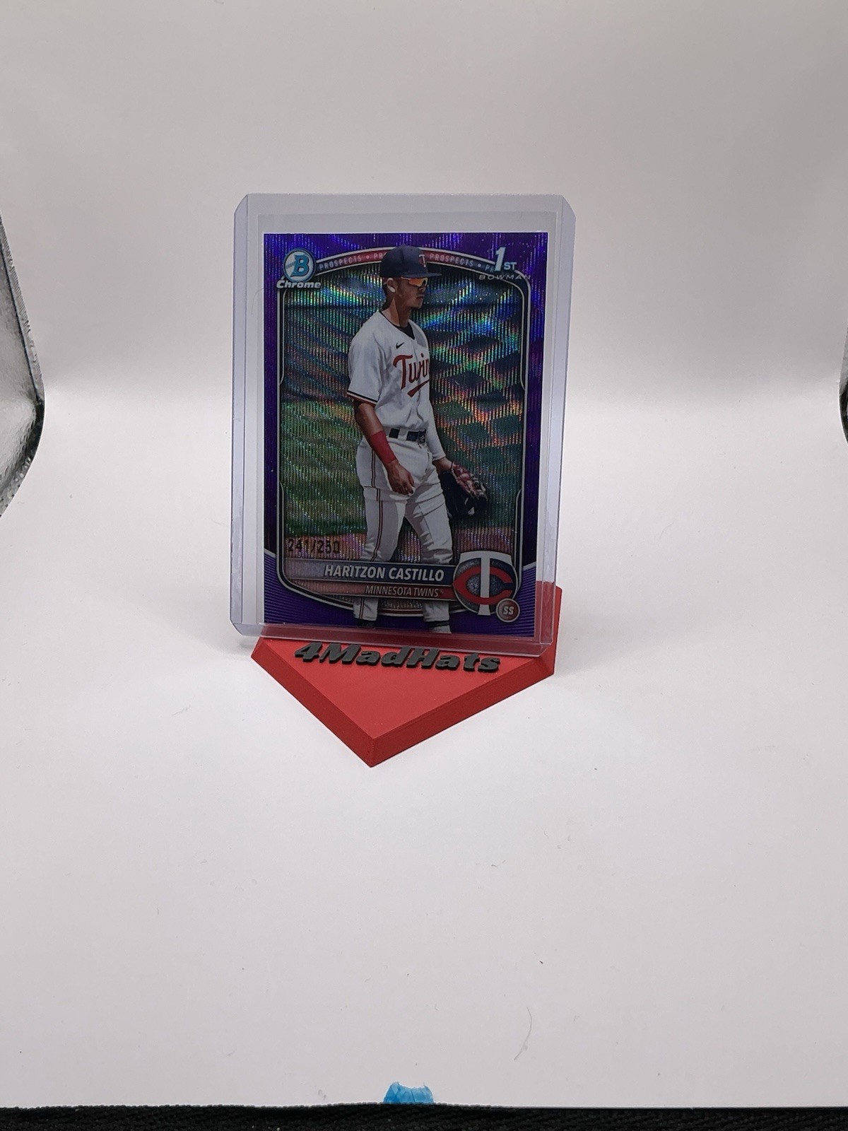 2025 Bowman Chrome Haritzon Castillo 1st Bowman Purple Shimmer 241/250 Twins