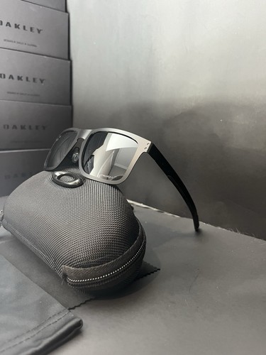 Black Metal Holbrook Oakley Sunglasses