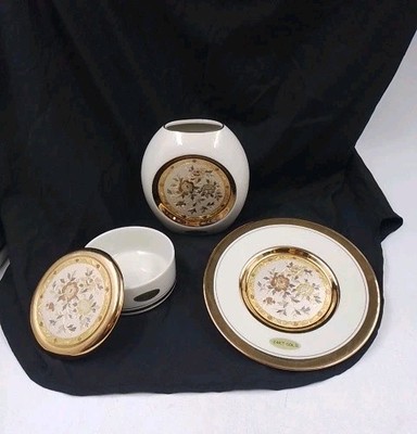 Kyoto Imperial Porcelain Chokin Japan Vase Dose Teller 24KT Gold Set