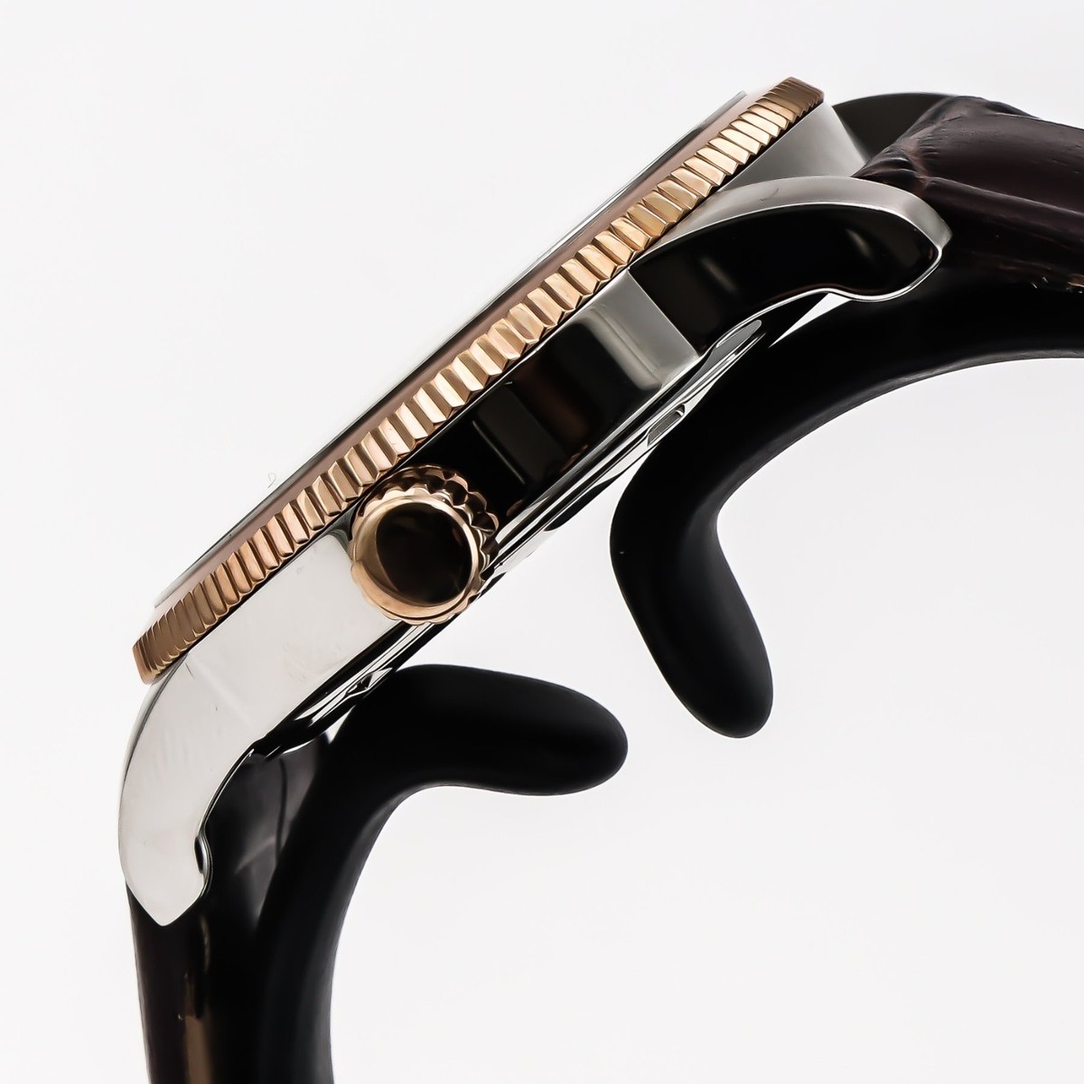 Murex • Swiss Watch • Stainless Steel • 42mm • Quartz • 5ATM