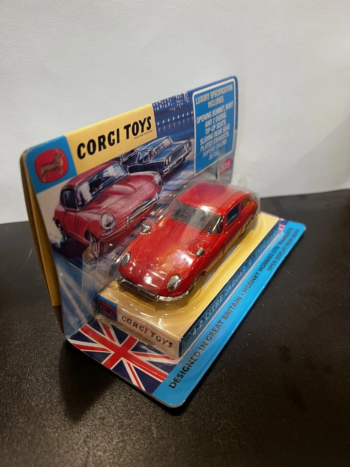 Corgi Toys Model Club 335 4.2 Litre Jaguar "E" Type Re Issue Sealed - Image 2 of 4