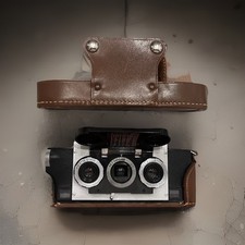 David White Stereo Realist f 3.5, 35mm Film Stereo Camera w/Leather Case