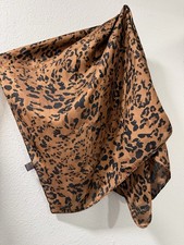 Luxurious Leopard Animal Print Silk-Feeling Scarf Women s Square Chic