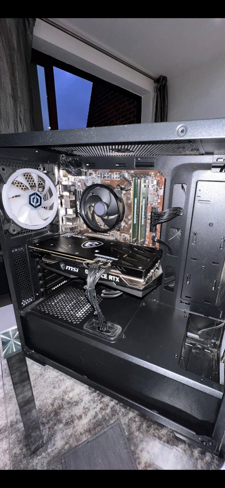 Picture 3 of 4