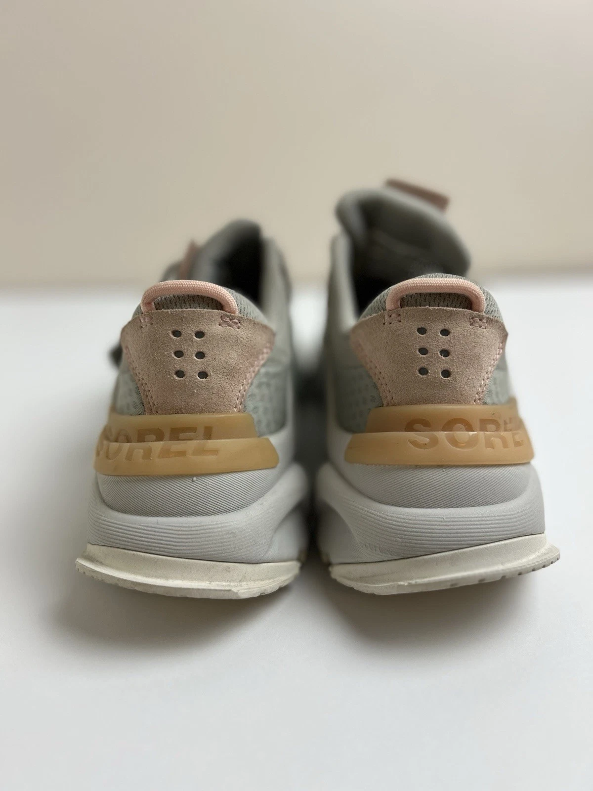 sorel kinetic rnegd strap shoes