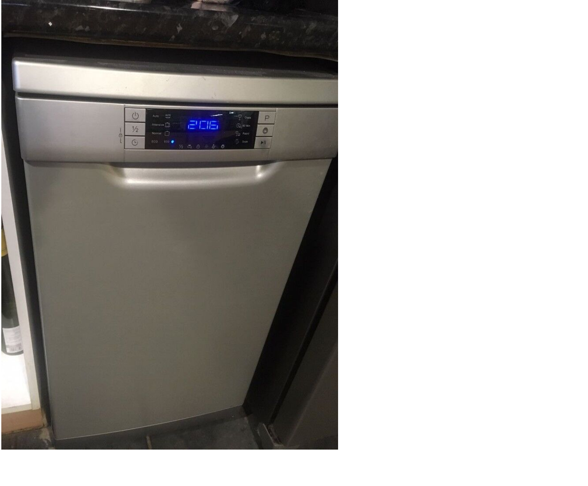 DISHWASHER KENWOOD KDW45S16 SLIMLINE BREAKING FOR SPARES IN VERY
