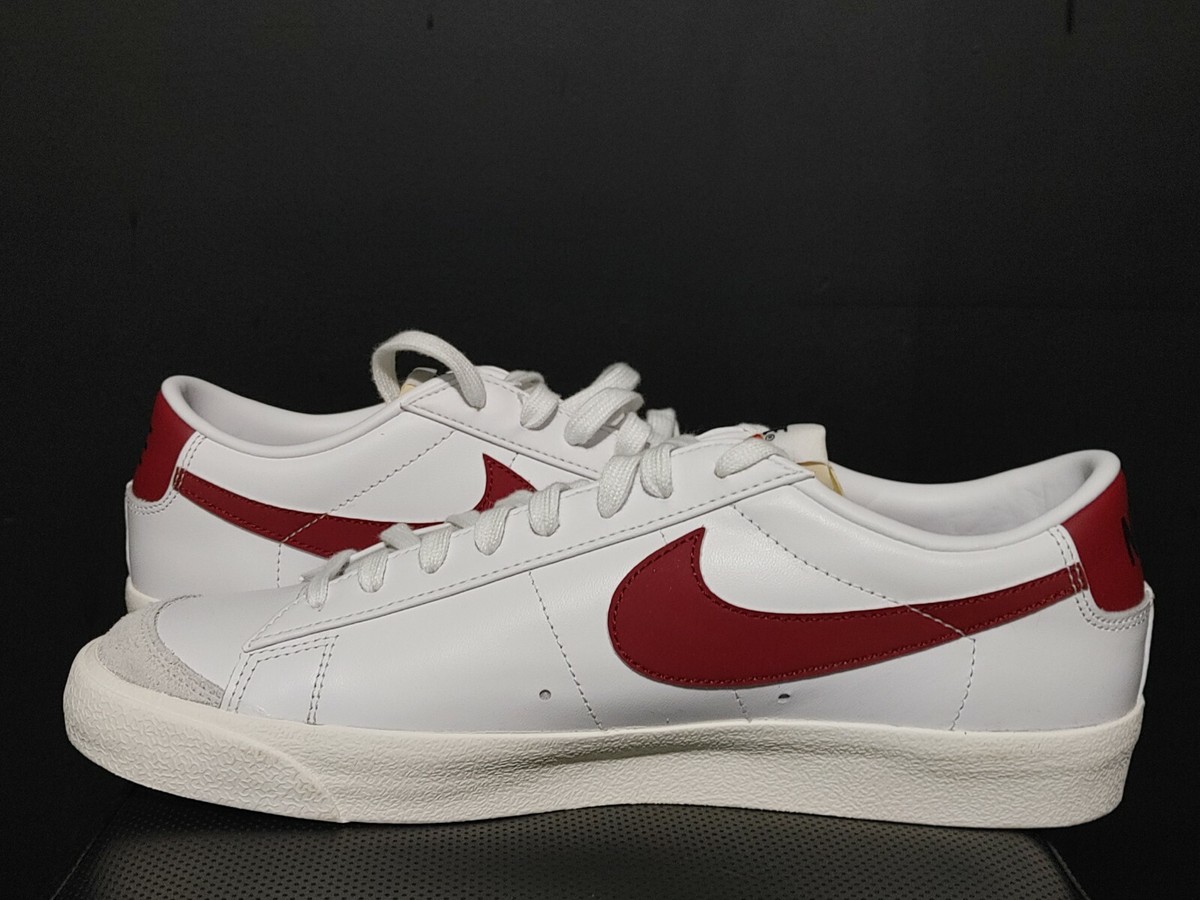 NIKE - 激レア稀少品★アメリカ限定☆最高級☆USA NIKEマスク＋プロテクター☆赤 NIKE - 激レア稀少品☆アメリカ限定☆最高級☆USA NIKEマスク＋