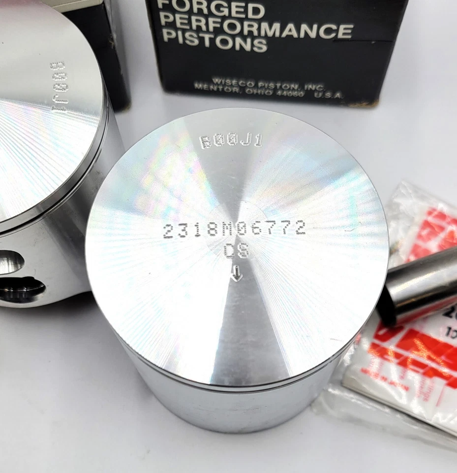 KIT DE PISTÃO WISECO (CONJUNTO DE 2) POLARIS INDY 440 SPORT TRAIL STD 85-99 2318M06772 - Imagem 2 de 2