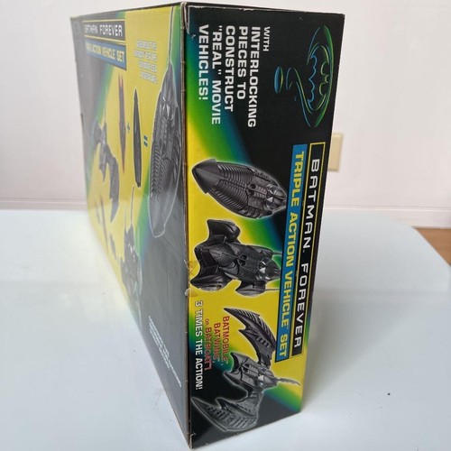 Kenner BATMAN FOREVER Triple Action Vehicle Set Batmobile Vintage Figure Used - Picture 4 of 8