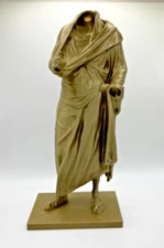 ROMAN SCULPTURE OF AN ARISTOCRAT 9.8 INCH/250 MM, MUSEUM REPRODUCTION