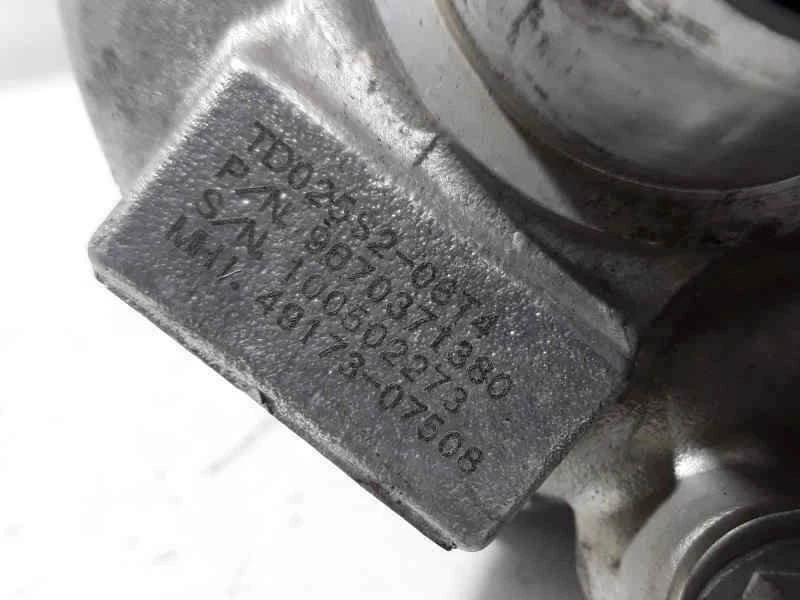 9670371380 turbolader at für VOLVO V50 FAMILIAR 2.0 D MOMENTUM 2004 2980838 - Изображение 3 из 4